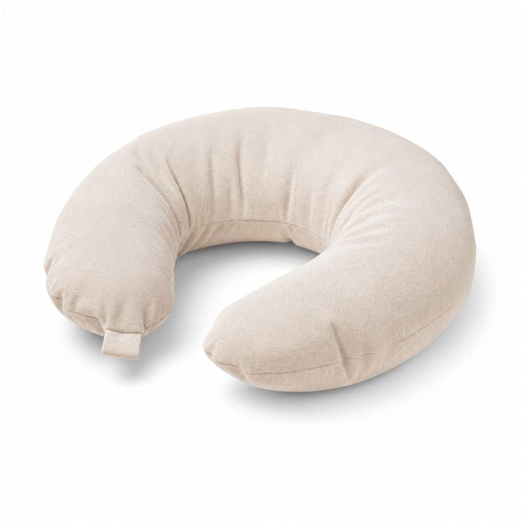 Coussin cervical aux graines de lin présenté seul